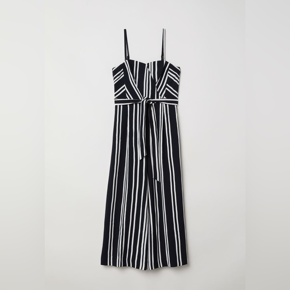 NWT H&M Bandeau Jumpsuit - Picture 2 of 9